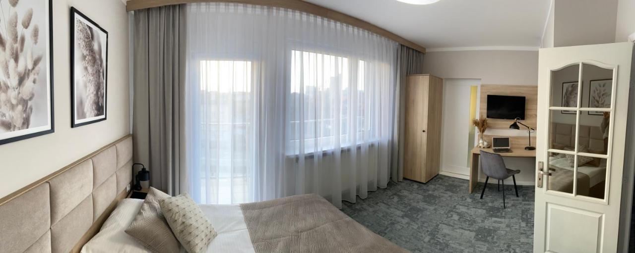 Apartament Senator 115M2 Bed & Breakfast Катовице Екстериор снимка